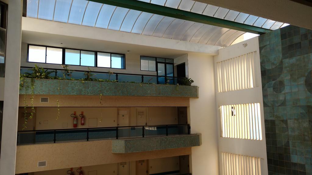 Appartamento Flat Na Avenida Oceanica Salvador Esterno foto