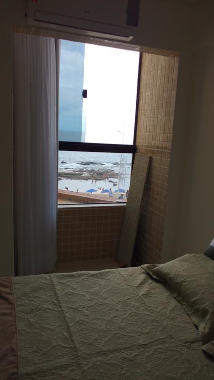Appartamento Flat Na Avenida Oceanica Salvador Esterno foto