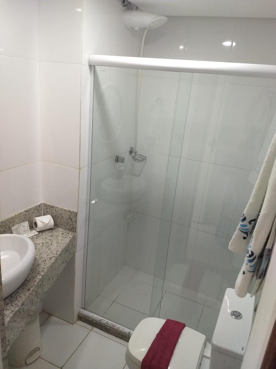 Appartamento Flat Na Avenida Oceanica Salvador Esterno foto